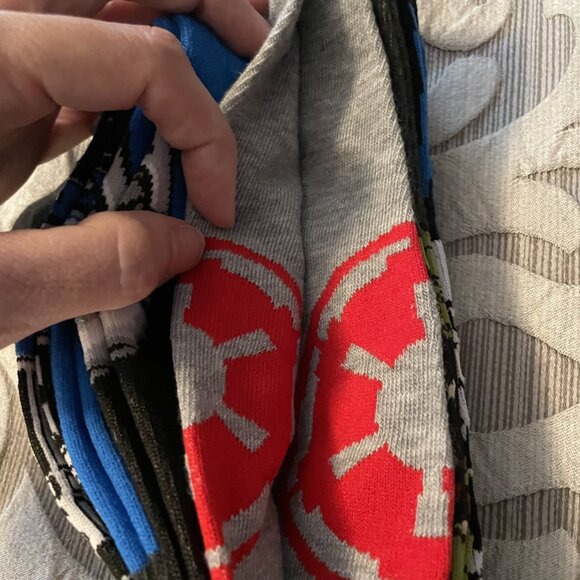 Star Wars Men's Multi-Color 6-Pairs Causal Ankle Socks 6-Pack Shoe Size 3-10 - Picture 4 of 7